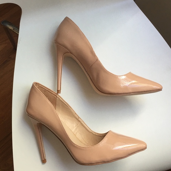 Anne Michelle - Picture 6 of 8